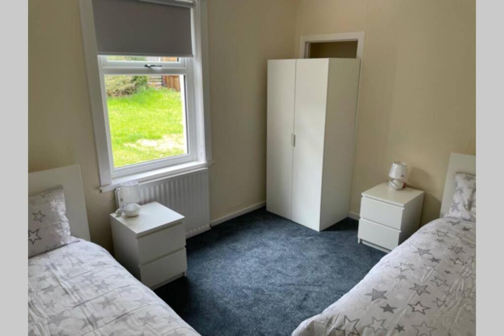 Beautiful Two Bedroom Flat By The Loch Balloch Extérieur photo